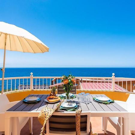 Beachfront Triplex With Swimming Pool & Parking Radazul Esterno foto